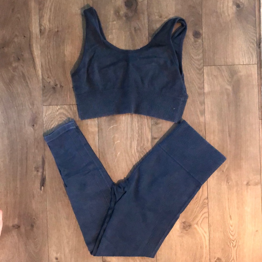 Joylab Ribbed Yoga Set